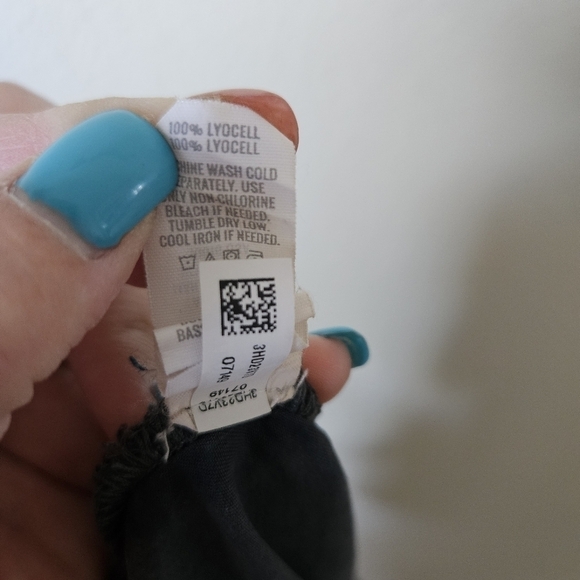 Aerie | Gray Flowy Tie Waist Shorts M - Picture 5 of 9